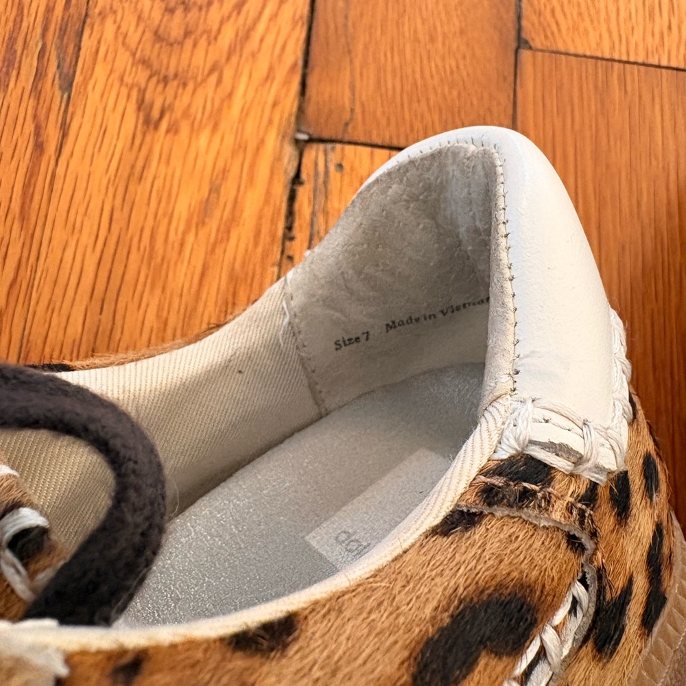 Dolce Vita Notice Stitch Sneakers - Picture 4 of 6